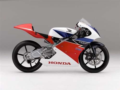 Honda NSF250R Moto3 trình làng: &#34;Chiến mã&#34; siêu nhẹ cho các tay đua - 1