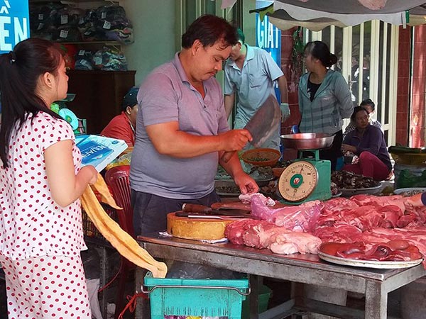 Giá thịt heo tăng sốc! - 1