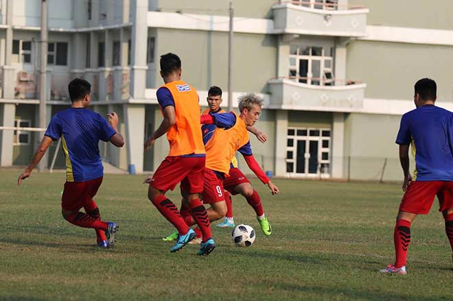 U23 Việt Nam tập đấu Nepal: Không còn lo tập &#34;sân ruộng&#34; - 9