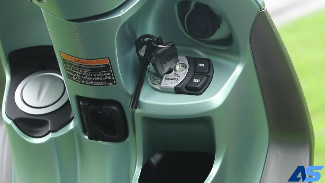 Đánh giá toàn diện Yamaha Grande Hybrid xanh ngọc bích - 7
