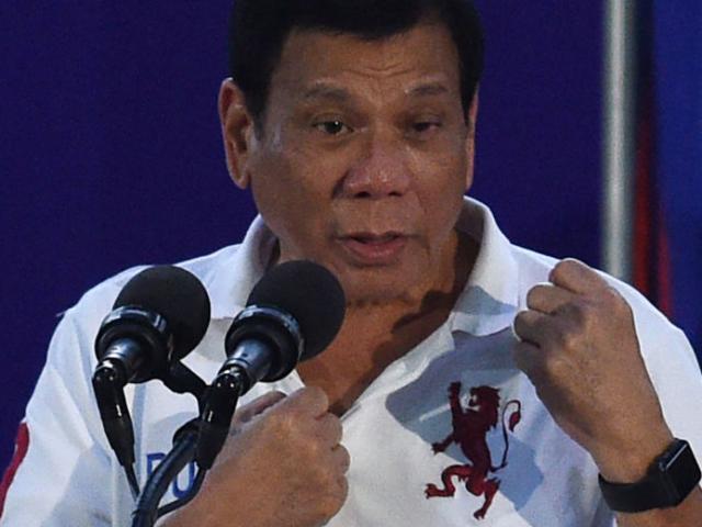 Tổng thống Philippines: “Mỹ là ai mà cấm chúng tôi mua tàu ngầm Nga”?