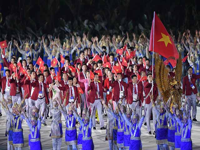 Khai mạc Đại hội thể thao châu Á, ASIAD 2018: Chủ nhà trình diễn hoành tráng
