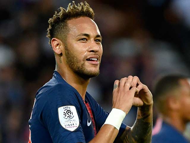 Real có 300 triệu euro mua Neymar: 90% fan ép buộc, “ông trùm” ngoan cố