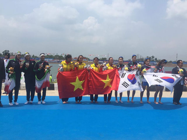 Rowing VN tạo chiến tích ASIAD: Dầm mưa lạnh gió buốt, vượt khó giành vàng