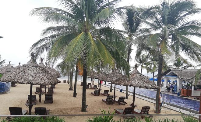 Trường Giang, Nhã Phương đính hôn: Resort phong tỏa, 50 bảo vệ đông hơn khách mời - 3