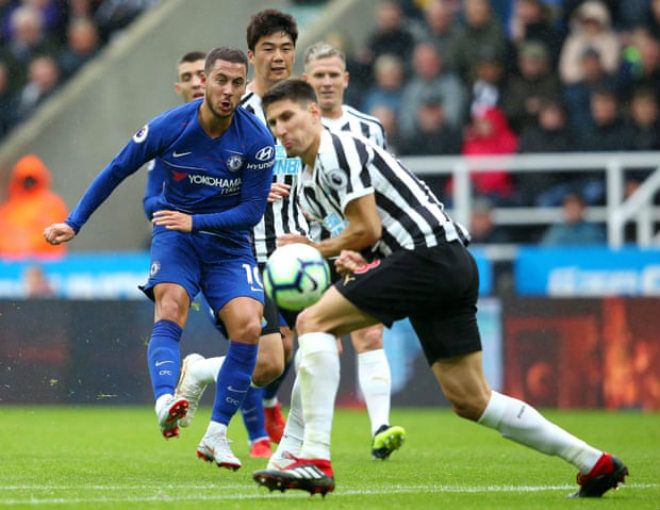 Newcastle - Chelsea: 11 phút &#34;bóp nghẹt&#34;, rượt đuổi thót tim - 1