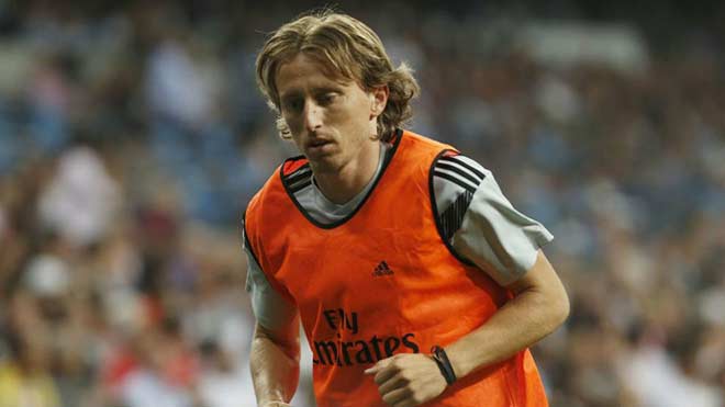 Tin HOT bóng đá tối 27/8: Modric 3 trận liên tiếp ngồi dự bị - 1