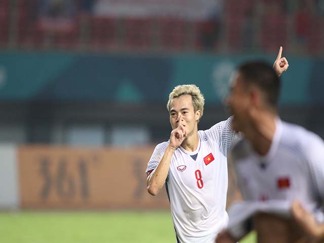 Chói sáng U23 VN: Anh Đức châm ngòi, Văn Toàn ghi bàn thắng ”vàng”