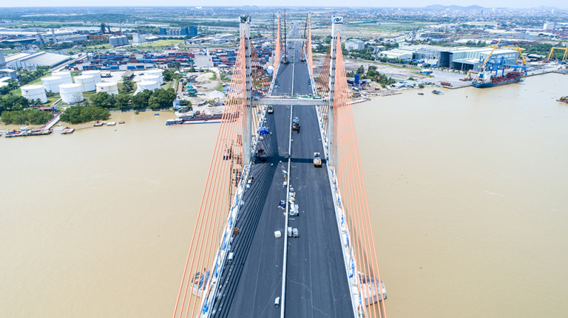 Đi Hà Nội - Hải Phòng chỉ mất 1,5 tiếng nhờ cao tốc và cây cầu này - 1