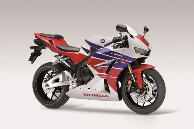 Honda CBR600RR 2019 sắp tái xuất, &#34;dọa nạt &#34; Yamaha YZF-R6 - 2