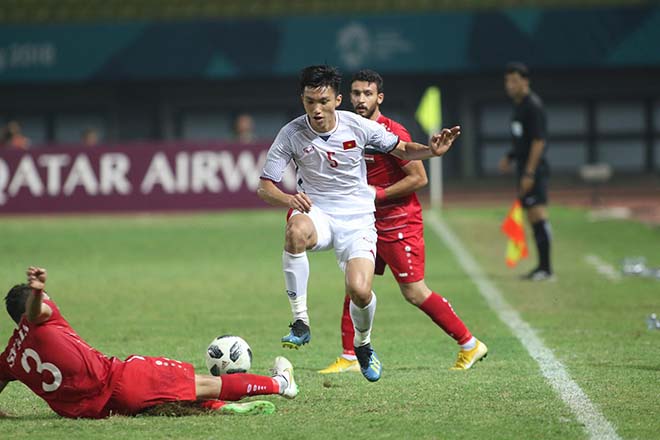 U23 VN đấu Hàn Quốc: “Gareth Bale” Văn Hậu bị treo giò, thầy Park thay ai? - 1