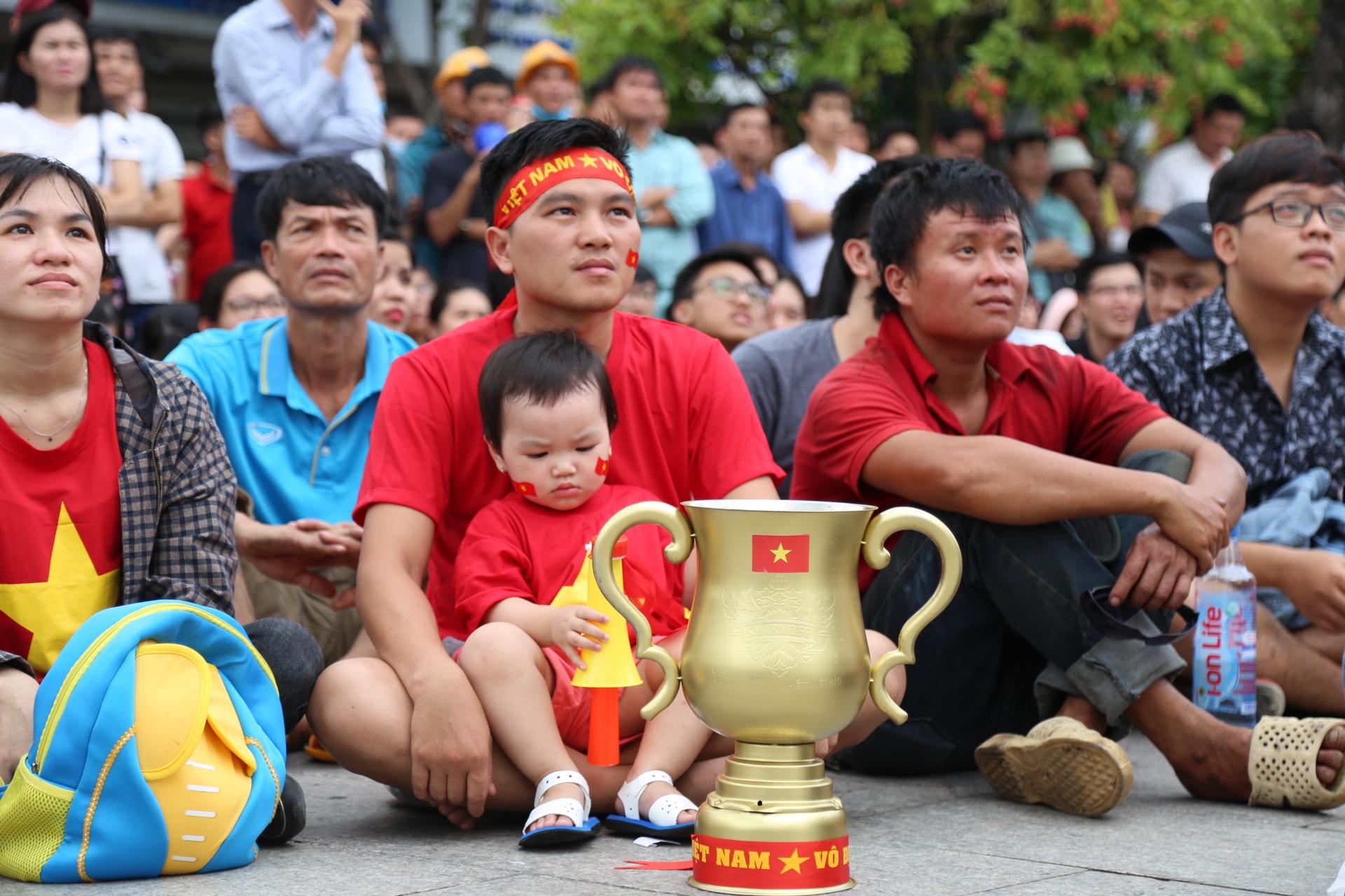 U23 Việt Nam tuột mất cơ hội vào chung kết, cổ động viên tiếc nuối - 3