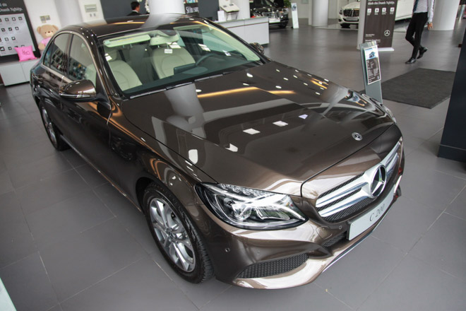Top xe Mercedes trong tầm giá dưới 2 tỷ đồng - 1