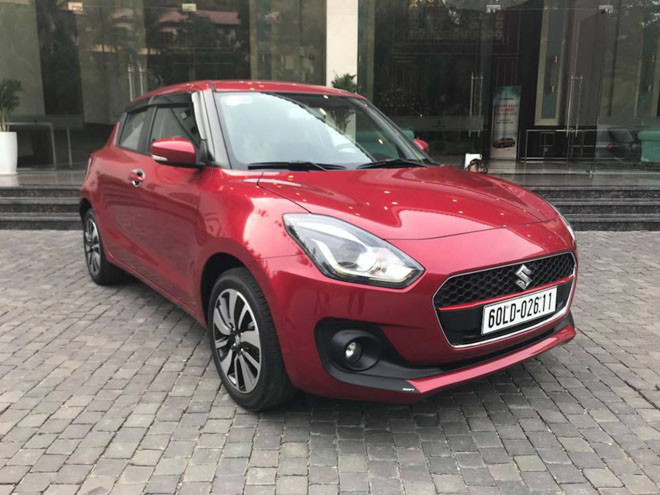 Suzuki Swift 2018 bất ngờ Việt Nam, giá bán dự kiến từ 499 triệu đồng - 1