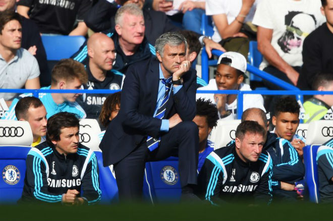 MU né thảm họa Chelsea 2016: Sa thải Mourinho càng sớm càng tốt - 2