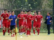 Bóng đá - U23 Việt Nam đấu UAE tranh HCĐ ASIAD: Đi tập cũng gây &quot;sốt&quot; ở Indonesia