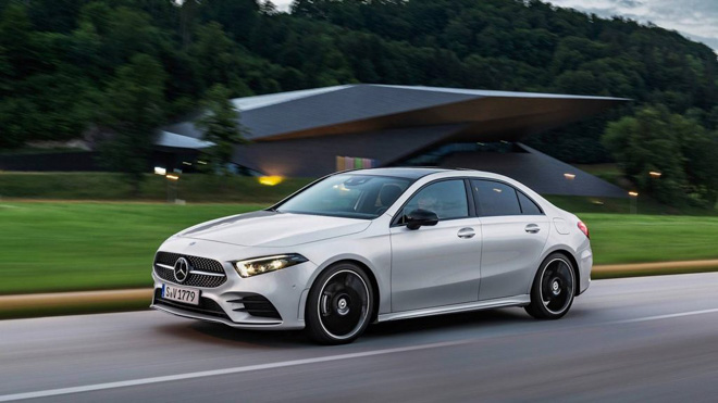 Mercedes-Benz công bố giá bán từ 30.916 Euro cho A-Class 2019 - 1