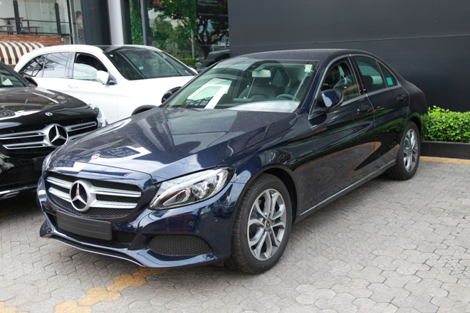 Giá xe Mercedes-Benz cập nhật tháng 9/2018: Sedan siêu sang S450L từ 4,2 tỷ đồng - 1