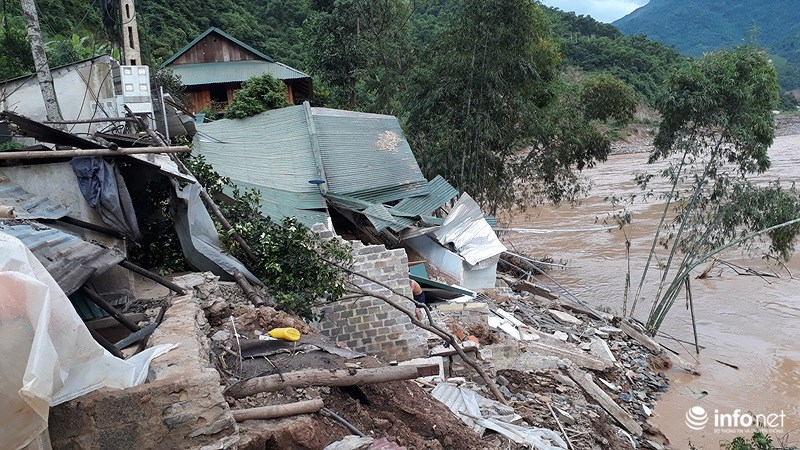 Thanh Hóa: Lũ dữ tàn phá tan hoang bên dòng sông Mã - 1