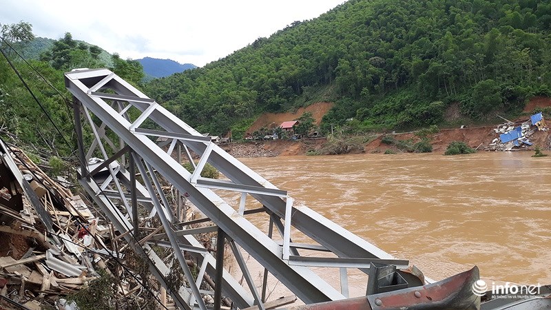 Thanh Hóa: Lũ dữ tàn phá tan hoang bên dòng sông Mã - 15