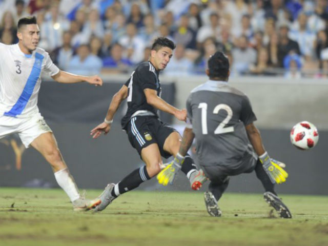 Argentina - Guatemala: Thế trận gay gắt, bước ngoặt quả phạt đền