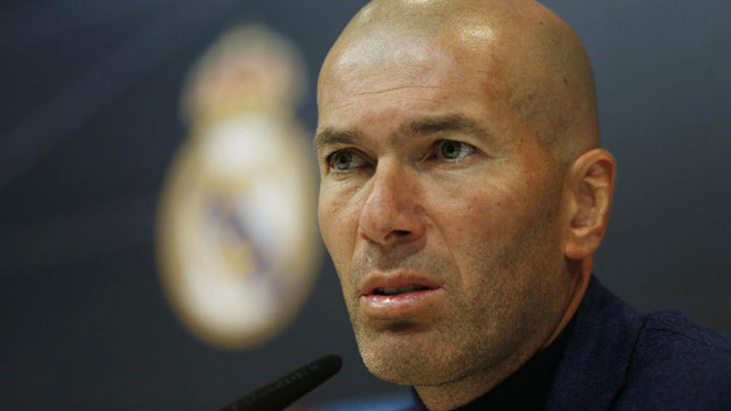 MU mời Zidane thay Mourinho: Mập mờ tương lai, Zizou ngầm thừa nhận? - 1