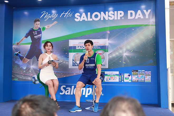 Đồng hành cùng Công Phượng ngày hội Salonsip day tại phố núi Pleiku - 1