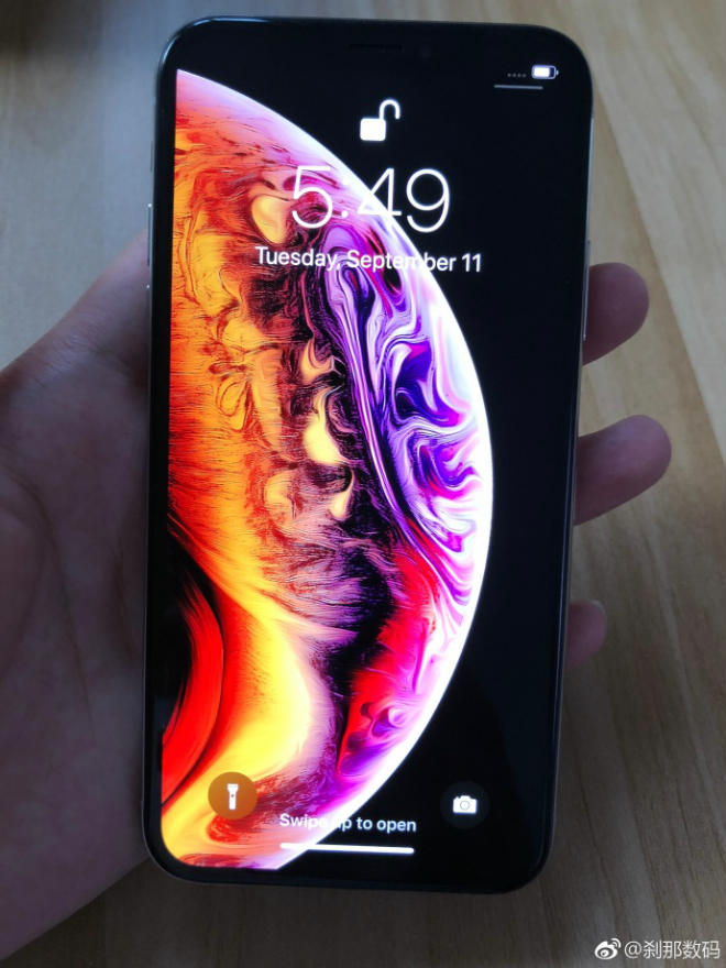 HOT: Trên tay iPhone Xs với độ phân giải cao - 3