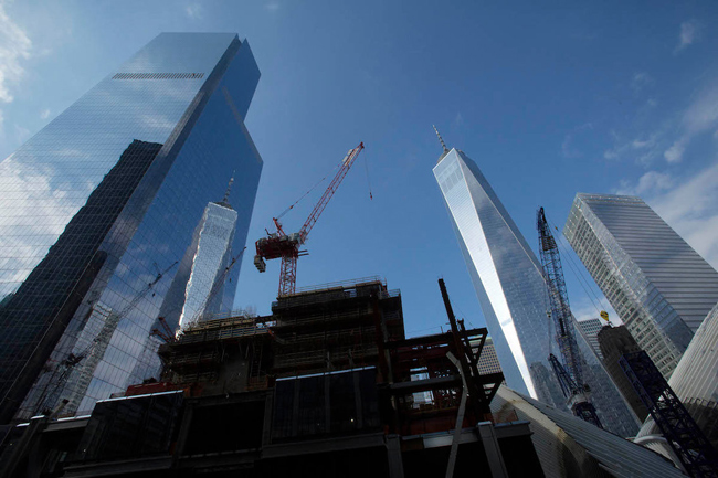 Vào tháng 11 năm 2014, Trung tâm Thương mại Một Thế giới hoàn thiện những bước cuối cùng