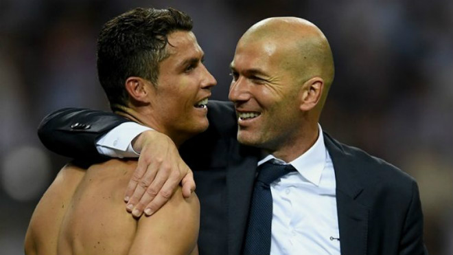 Zidane đau đầu “ngã 3 đường”: Đến MU, đoàn tụ Ronaldo - Juventus hay sang PSG? - 2