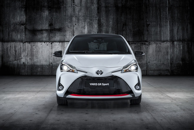 Toyota giới thiệu chiếc hatchback cỡ nhỏ Yaris GR Sport - 2