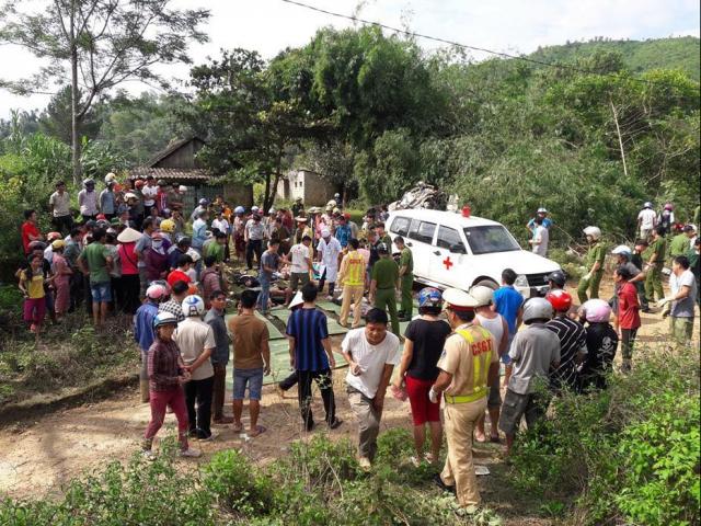 Xác định nguyên nhân ban đầu vụ xe bồn tông xe khách, 13 người chết ở Lai Châu