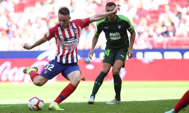 Atletico Madrid - Eibar: 7 phút điên rồ, hú hồn phút bù giờ - 1