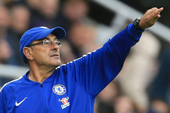 Chelsea rực lửa toàn thắng: Siêu nhân Hazard và ma thuật Sarri - 2