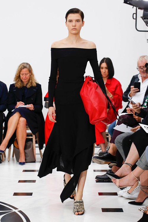 Victoria Beckham làm show kỷ niệm 1 thập kỷ thiết kế - 9