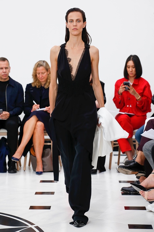 Victoria Beckham làm show kỷ niệm 1 thập kỷ thiết kế - 10