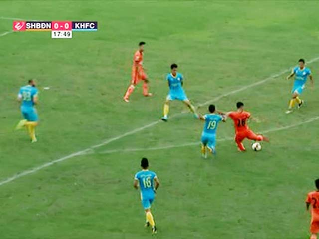 Video, kết quả bóng đá Đà Nẵng - Khánh Hòa: Đức Chinh búa tạ, tuyển thủ xuất thần (H1)