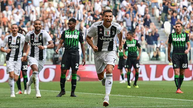 Valencia - Juventus: “Vua” Ronaldo quyết kéo sập Hang dơi - 1