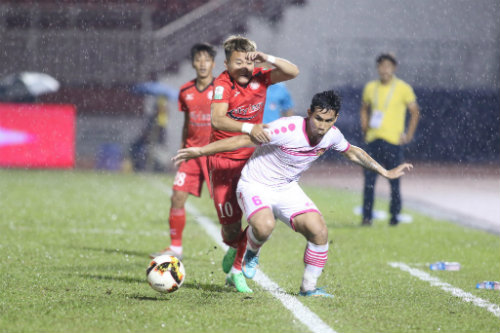 Chi tiết TP.HCM - Sài Gòn: &#34;Cơn gió lạ&#34; lập hat-trick, đội khách hụt bàn danh dự (KT) - 8