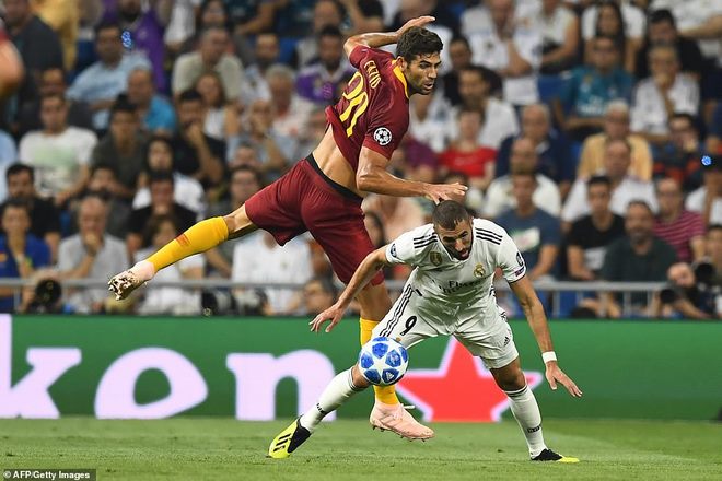 Real hủy diệt Roma: Tuyệt đỉnh Isco, &#34;số 7 mới&#34; đưa Ronaldo vào dĩ vãng - 2