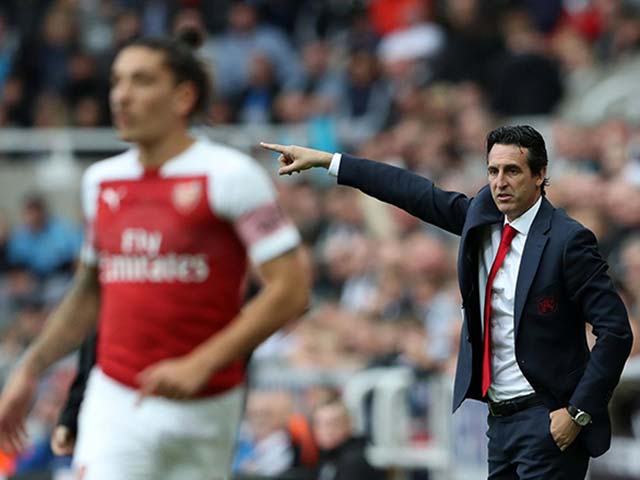 Arsenal – Vorskla: Hàng công nóng máy chờ hủy diệt ”tí hon”