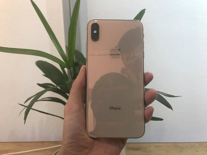 NÓNG: iPhone Xs Max Gold 256GB vừa về Hà Nội, giá 45,5 triệu đồng - 3