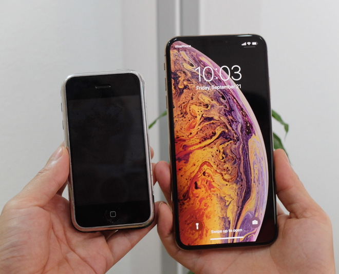 Xem iPhone đầu tiên lọt thỏm trong &#34;lòng&#34; iPhone Xs Max - 8