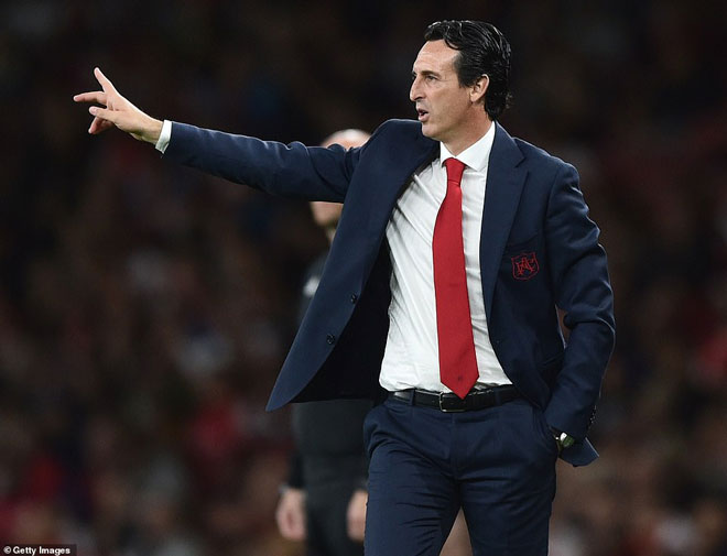 Arsenal đại thắng: Emery lập siêu kỷ lục, &#34;Người dơi&#34; mơ kỳ tích châu Âu - 2