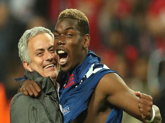 Pogba đá 11m lấy đà... 26 bước: Mourinho chơi liều, triệu fan MU thót tim