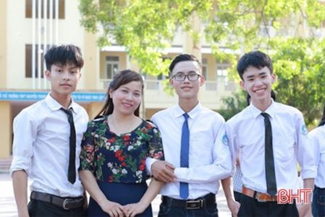 Nghị lực thủ khoa khối C từng thi trượt đại học - 1