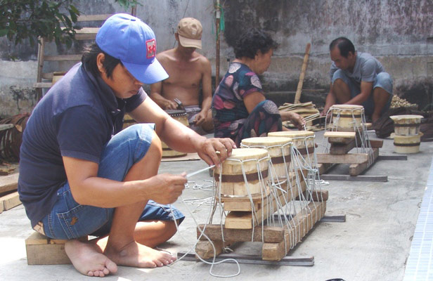 Làng nghề trống cơm, đầu lân &#34;cháy hàng&#34; mùa Tết Trung Thu - 1