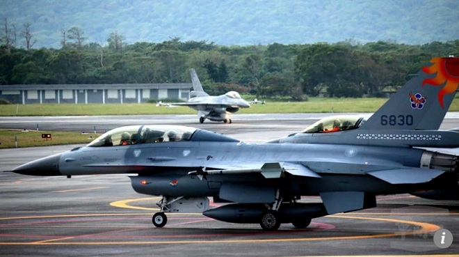 Mỹ “chọc giận” TQ bằng thỏa thuận vũ khí 330 triệu USD với Đài Loan - 1