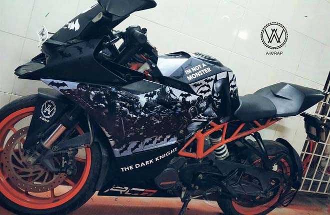 KTM RC 200 Batman Edition: Bản độ cho fan yêu thích &#34;Người dơi&#34; - 4