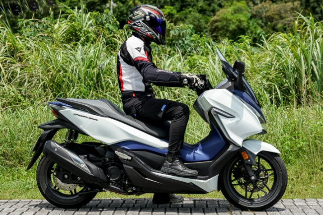 Tại một số thị trường, Honda NSS300 có tên gọi là Forza 300. Sự ra đời của mẫu xe này được xem là bước tiến để Honda nâng cấp cạnh tranh cho gia đình xe tay ga Forza.